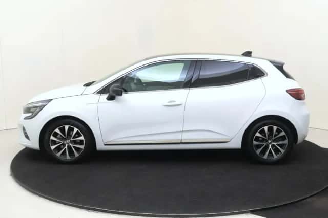 Renault Clio (2022) thumbnail 10