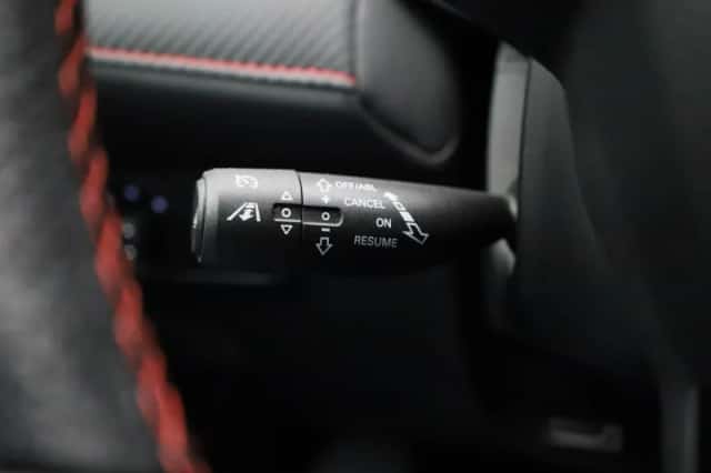 MG ZS (2023) thumbnail 24
