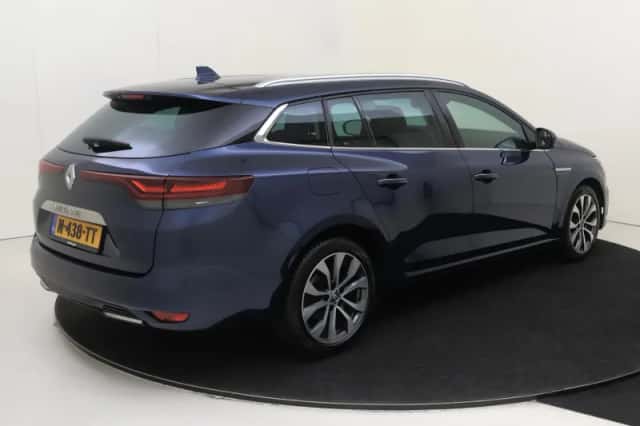 Renault Mégane (2021) thumbnail 4