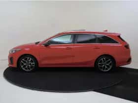 Kia Ceed Sportswagon (2020) thumbnail 2