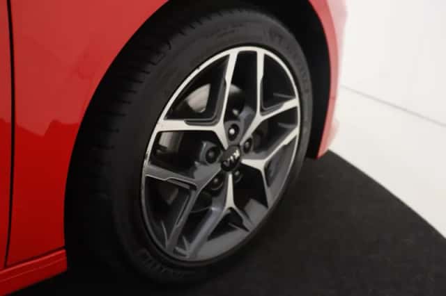 Kia Ceed Sportswagon (2020) thumbnail 8