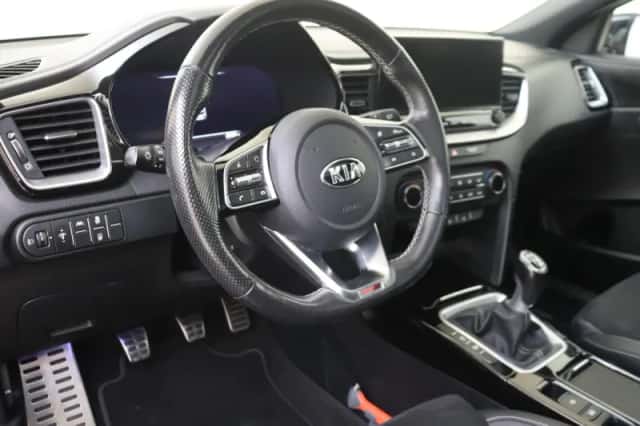 Kia Ceed Sportswagon (2020) thumbnail 10