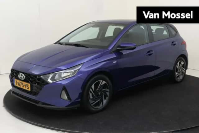 Hyundai i20 (2023) thumbnail 1
