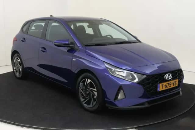 Hyundai i20 (2023) thumbnail 2