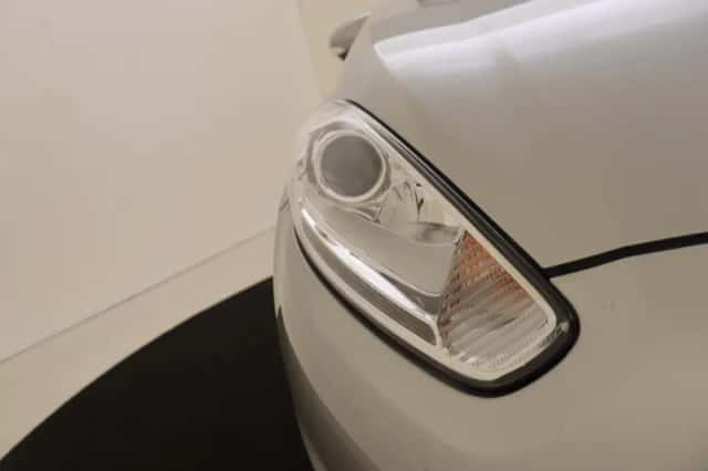 Ford Fiesta (2016) thumbnail 10
