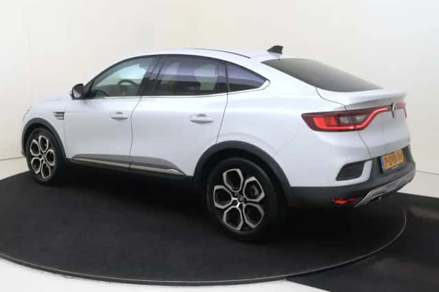 Renault Arkana (2022) thumbnail 3