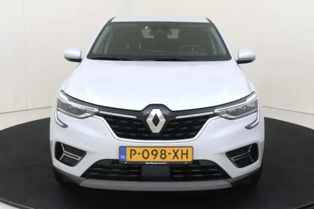 Renault Arkana (2022) thumbnail 9