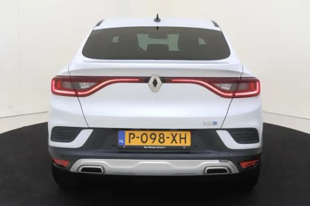 Renault Arkana (2022) thumbnail 10
