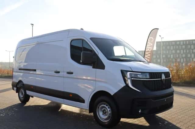 Renault Master (2025) thumbnail 2