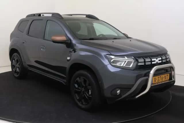 Dacia Duster (2024) thumbnail 2