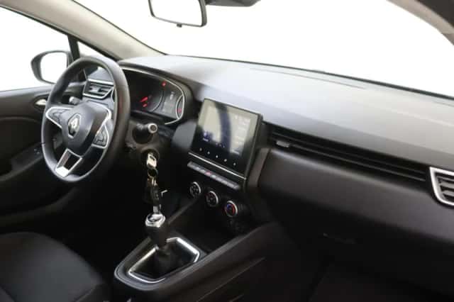 Renault Clio (2021) thumbnail 5