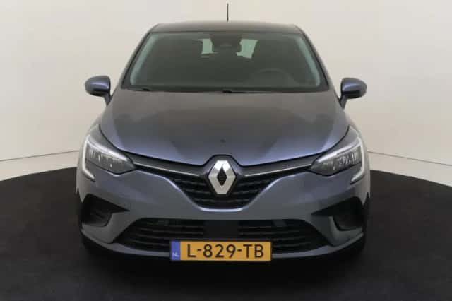 Renault Clio (2021) thumbnail 6