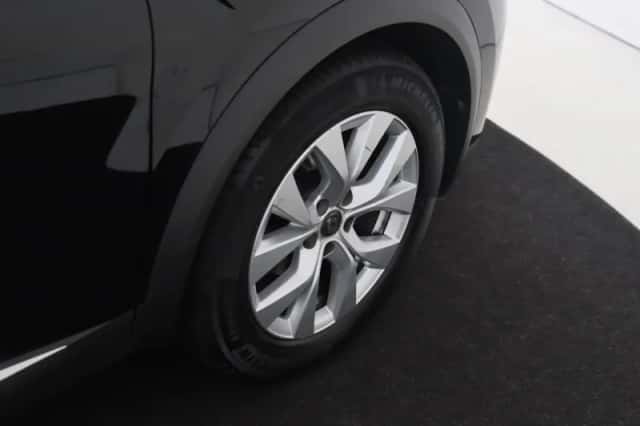 Renault Captur (2021) thumbnail 11