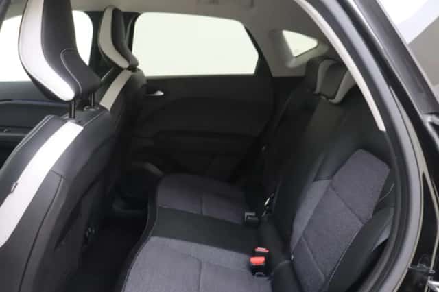 Renault Captur (2021) thumbnail 13