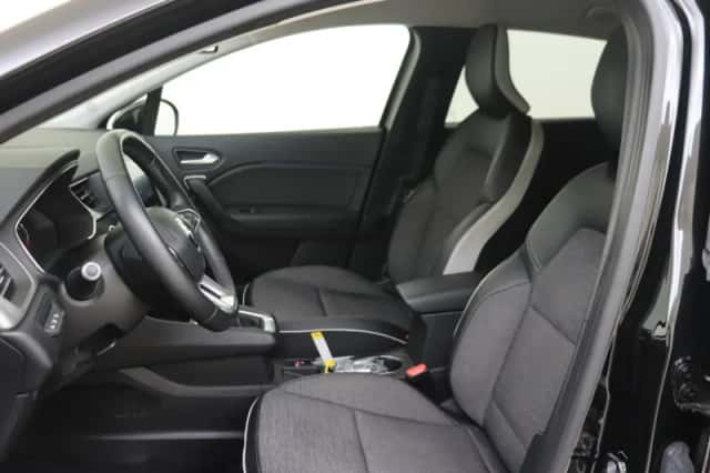 Renault Captur (2021) thumbnail 15