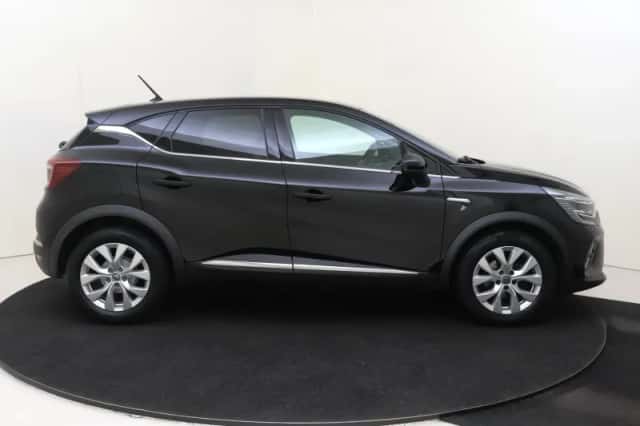 Renault Captur (2021) thumbnail 9