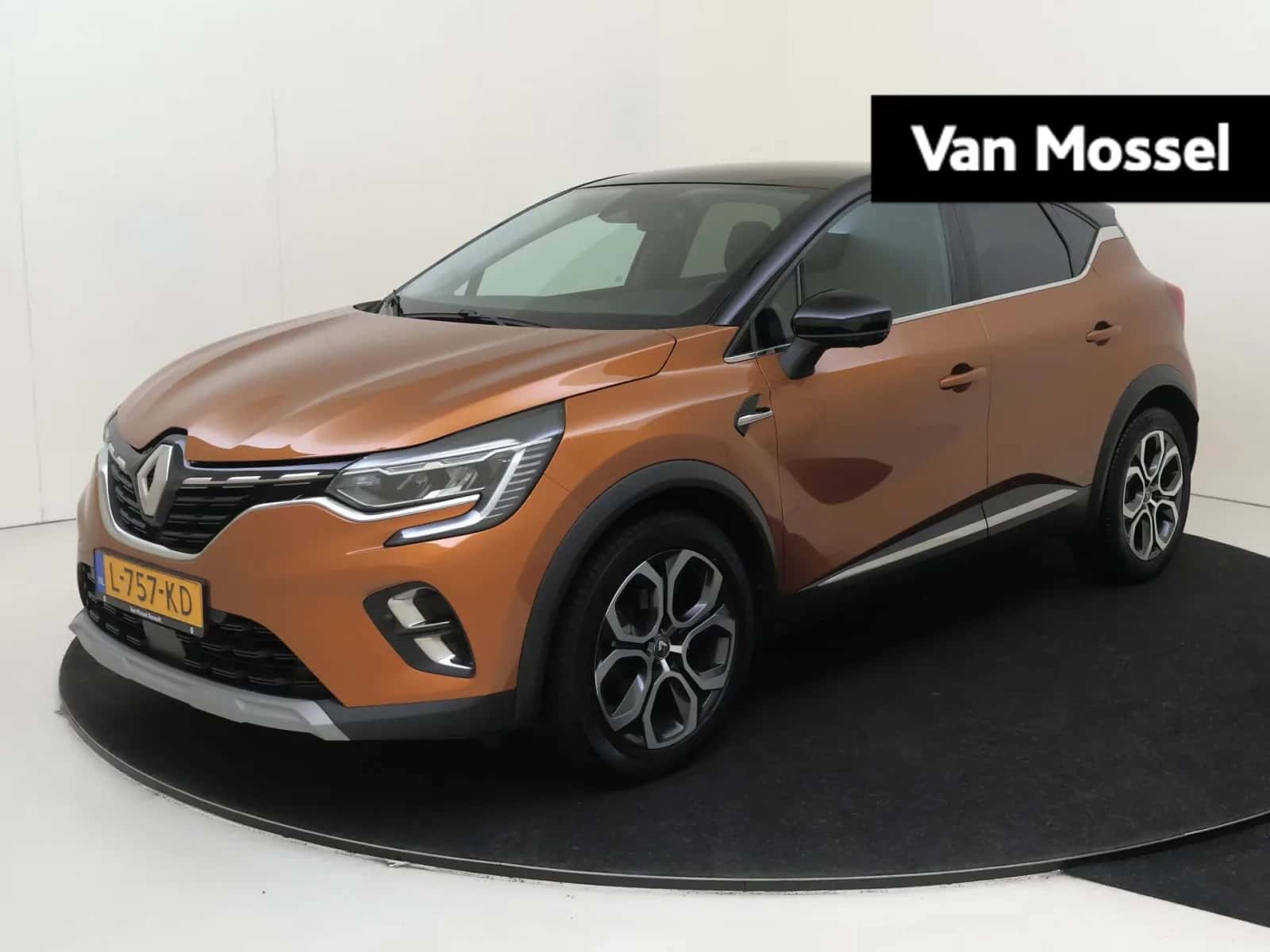 Renault Captur (2021) — foto 1