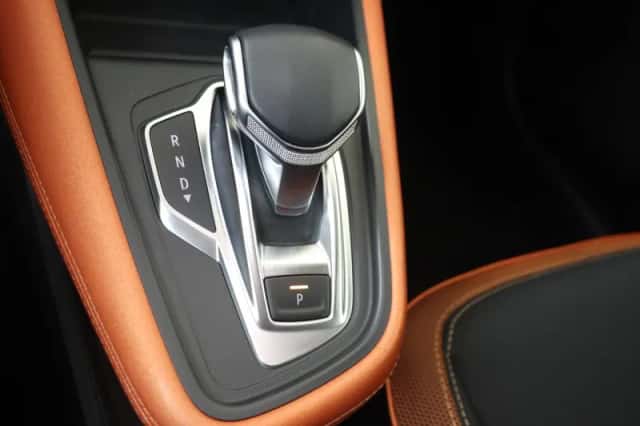 Renault Captur (2021) thumbnail 15