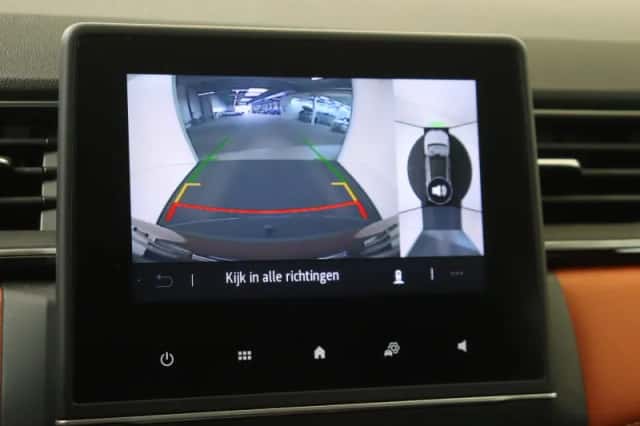 Renault Captur (2021) thumbnail 18