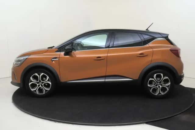 Renault Captur (2021) thumbnail 8