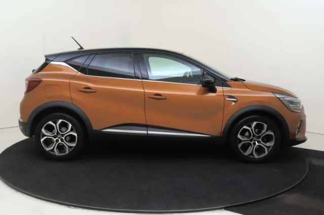 Renault Captur (2021) thumbnail 9