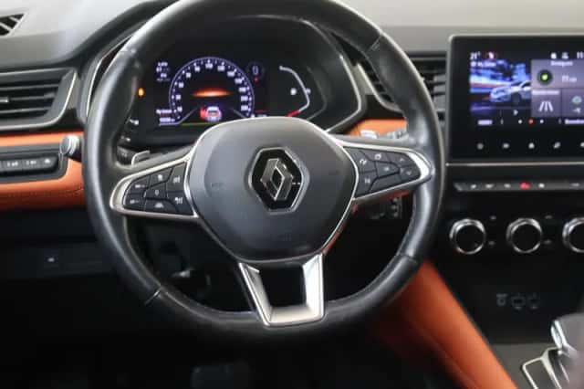 Renault Captur (2021) thumbnail 10