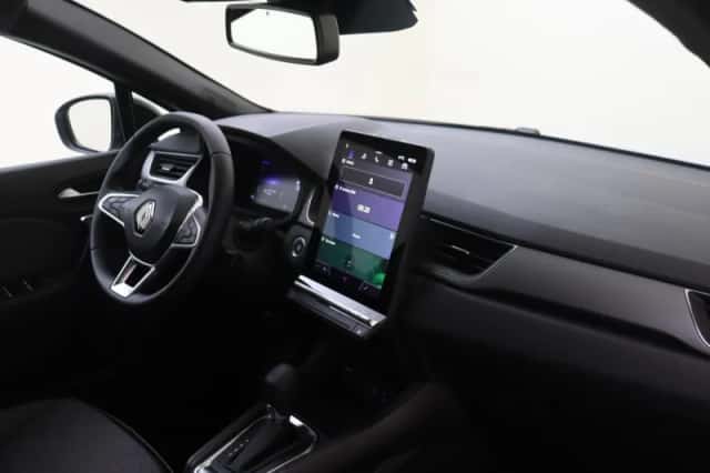 Renault Captur (2025) thumbnail 12