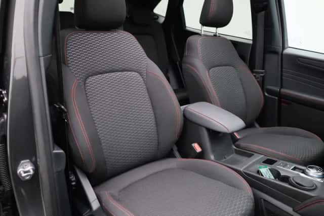 Ford Kuga (2025) thumbnail 40