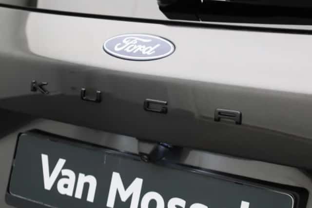 Ford Kuga (2025) thumbnail 44