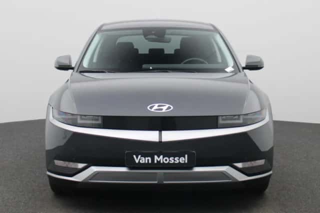 Hyundai Ioniq 5 (2024) thumbnail 3