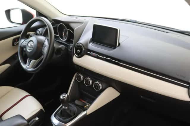 Mazda 2 (2016) thumbnail 5