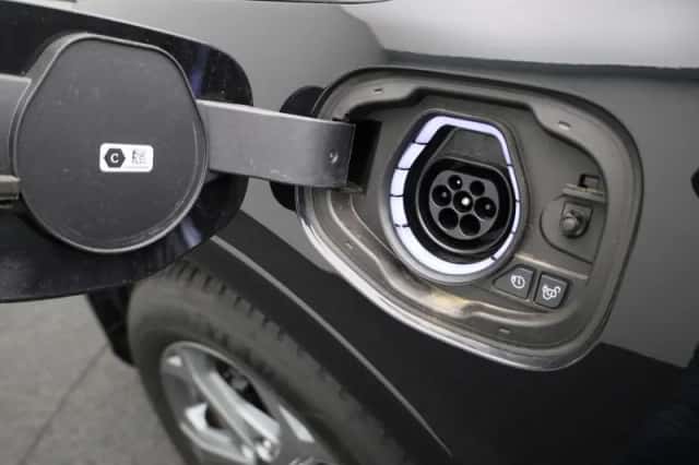 Ford Kuga (2025) thumbnail 16