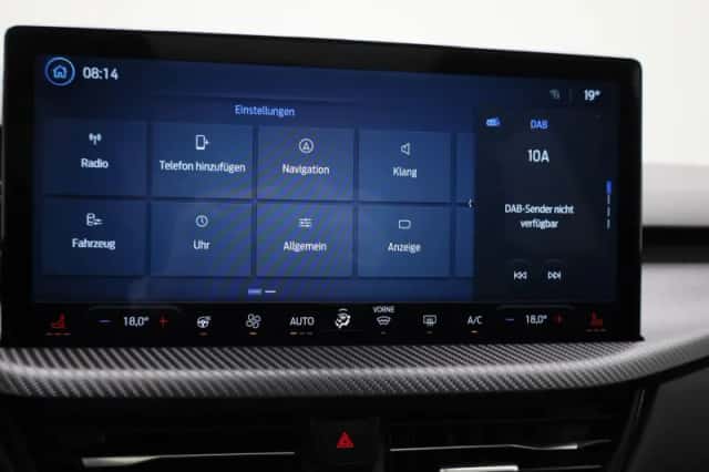 Ford Kuga (2025) thumbnail 26
