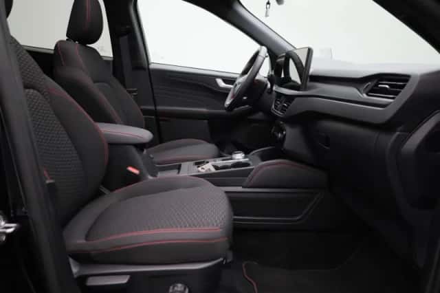 Ford Kuga (2025) thumbnail 36