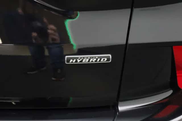 Ford Kuga (2025) thumbnail 43