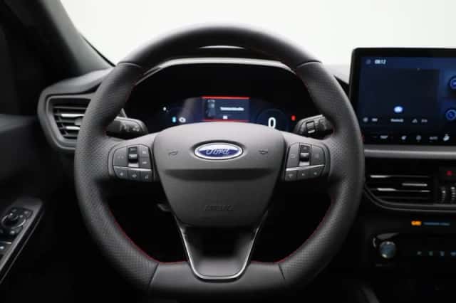 Ford Kuga (2025) thumbnail 7