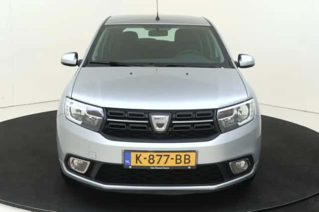Dacia Sandero (2020) thumbnail 5