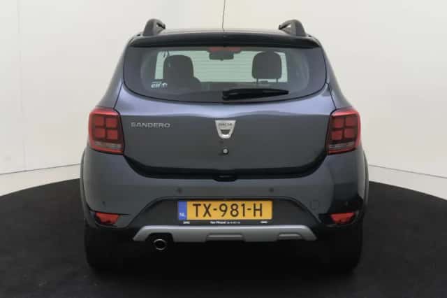 Dacia Sandero Stepway (2018) thumbnail 7