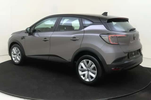 Renault Captur (2026) thumbnail 3