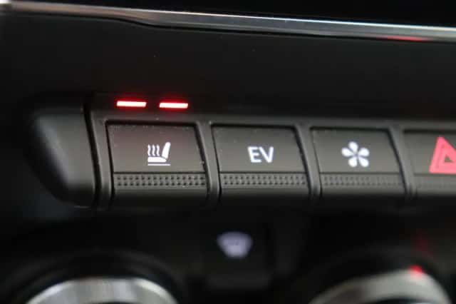 Renault Clio (2021) thumbnail 24