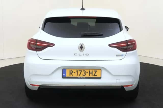 Renault Clio (2021) thumbnail 7