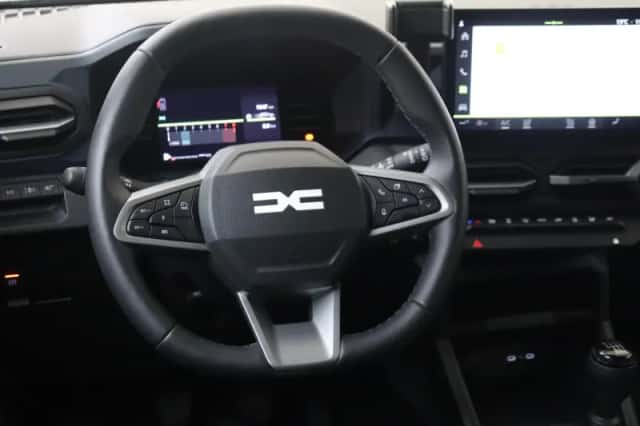 Dacia Duster (2025) thumbnail 10