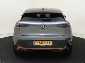 Renault Mégane E-Tech (2022) thumbnail 7