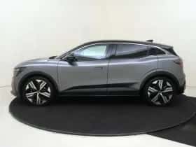 Renault Mégane E-Tech (2022) thumbnail 8