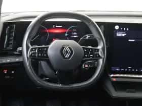Renault Mégane E-Tech (2022) thumbnail 10