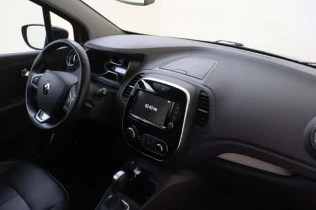 Renault Captur (2018) thumbnail 5