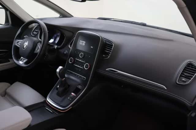Renault Scénic (2018) thumbnail 8