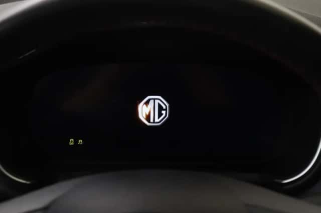 MG MG HS (2022) thumbnail 12