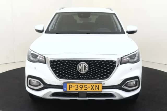 MG MG HS (2022) thumbnail 6