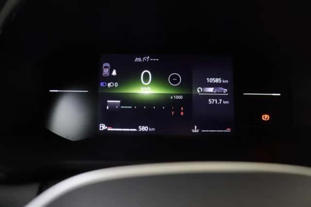 Renault Captur (2025) thumbnail 15